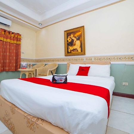 Reddoorz @ Fields Avenue Angeles City Exterior foto